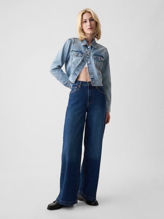 Högt stigande jeans med vida ben