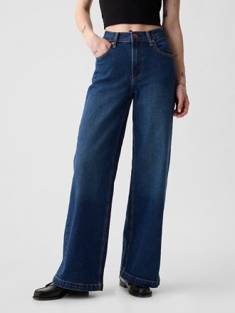 Högt stigande jeans med vida ben
