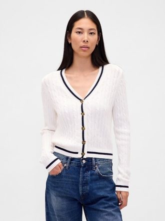 Kabelstickad cardigan i 100 % bomull
