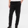 Kids GapFit Tech Quick-Dry joggingbyxor Kids GapFit Tech Quick-Dry joggingbyxor