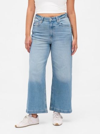 Kurviga högstegs jeans med vida ben