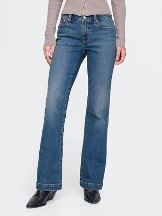 Låga och smala jeans
