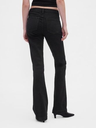 Låga och smala jeans