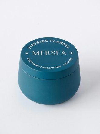 Mersea Fireside Flanell Toy Shop Plåtljus