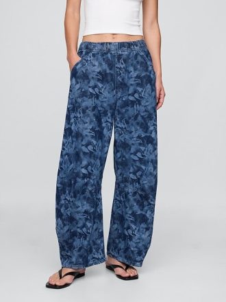 Mid Rise UltraSoft Easy Horseshoe Jeans